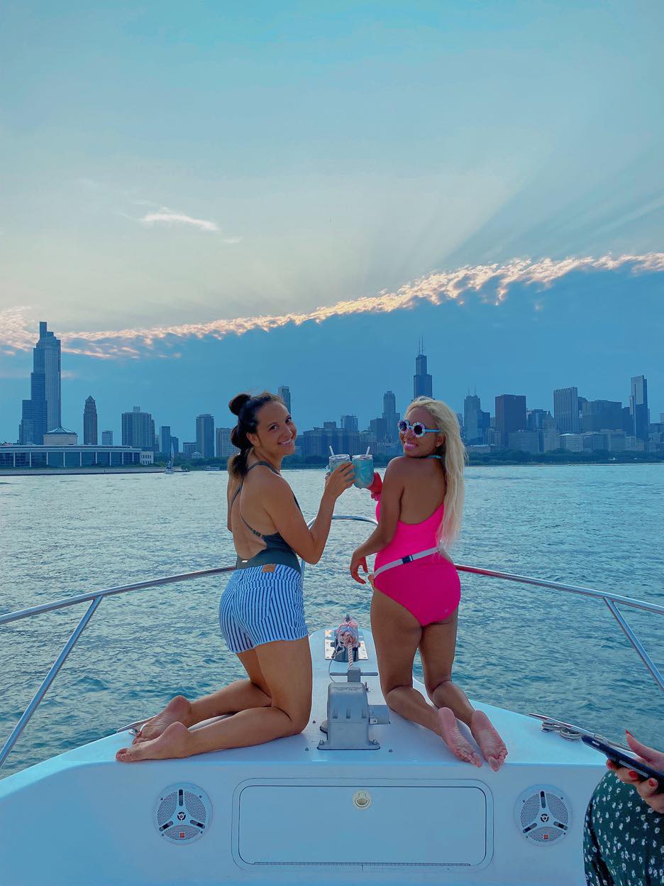yacht chicago